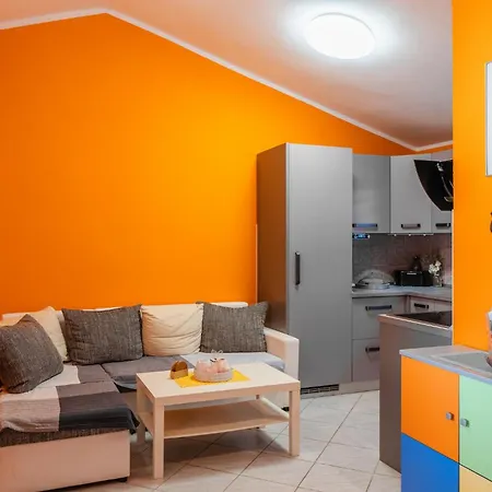 アパート Straza Sun ヴィル