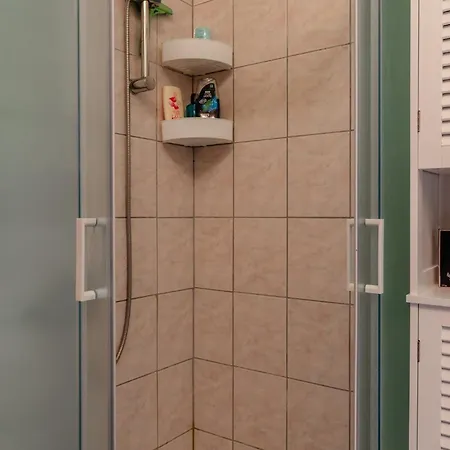 Straza Sun アパート