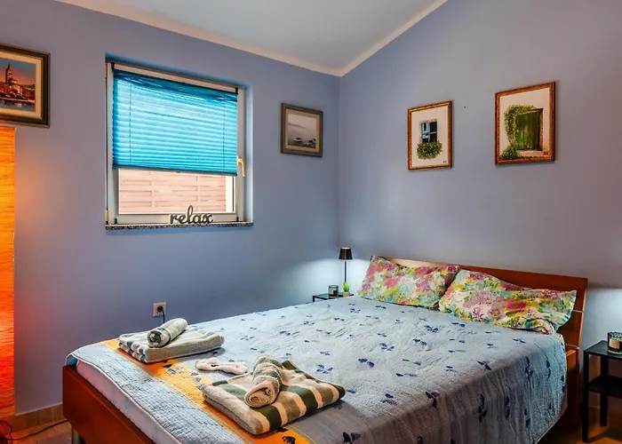 Straza Sun Apartment Vir