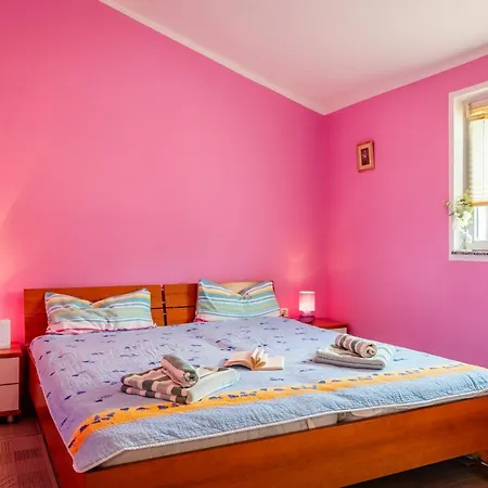 Apartment Straza Sun